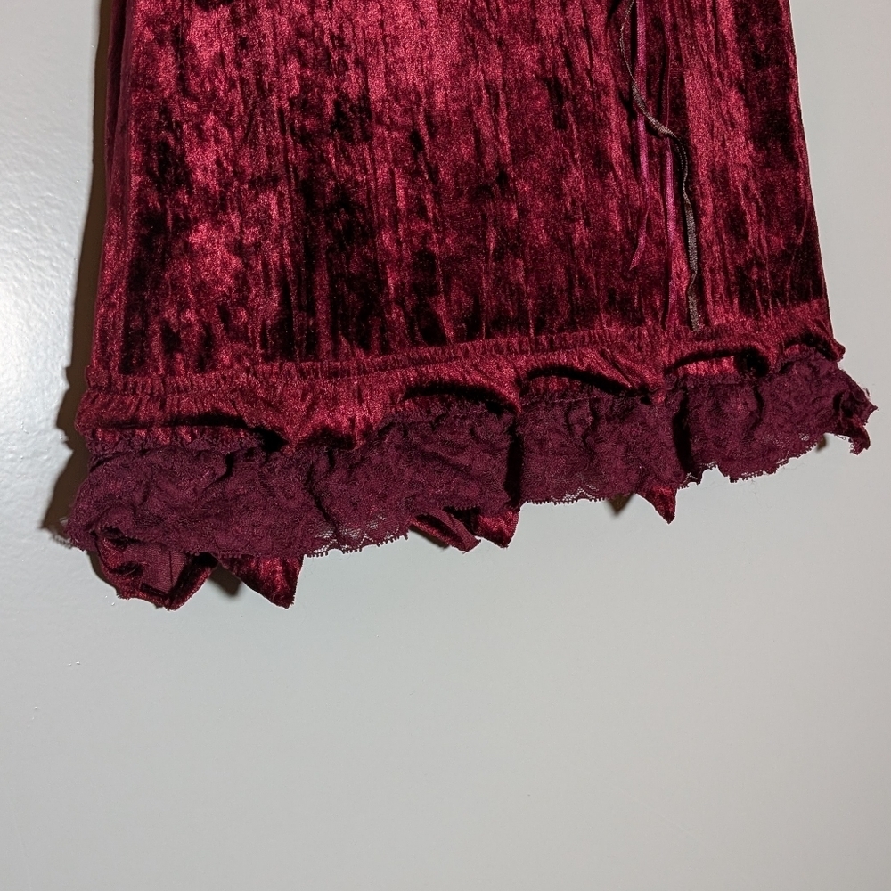Crushed Velvet Camisole Burgundy Lace Top Medium Fairy Whimsical Cottagecore Y2K - Picture 9 of 13